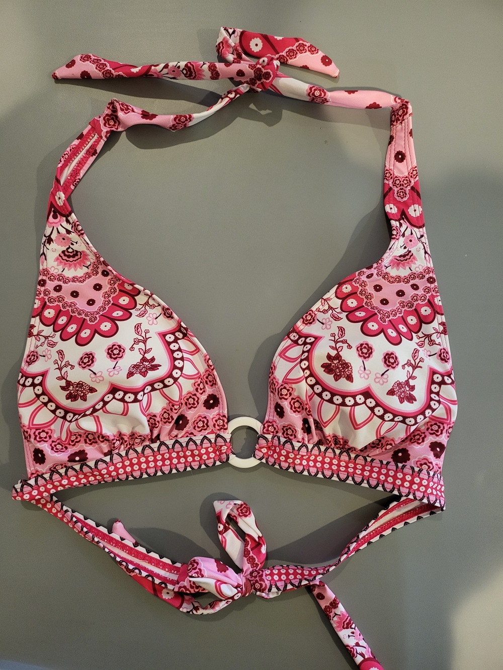 Women’s Pink Floral Halter Bikini Top with Center Ring